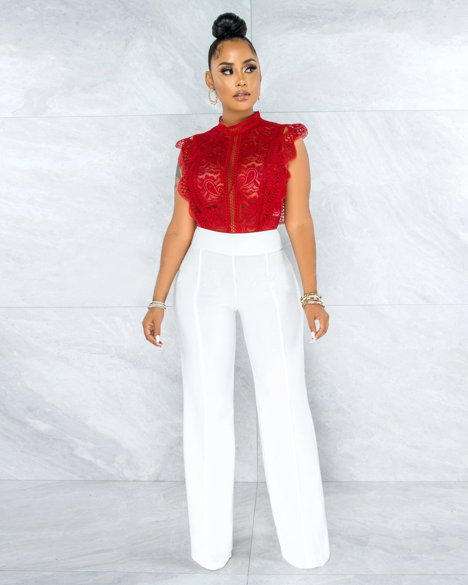 Fashionable Straight-leg Pants With A Back Zipper